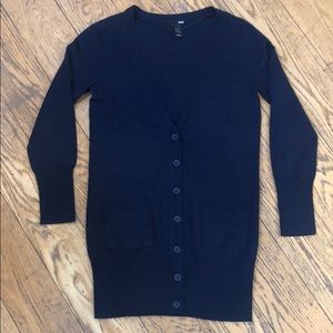 Woman’s Cardigan Sweater!